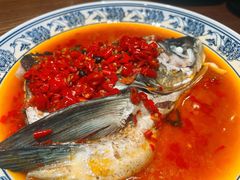 剁椒蒸大鱼头-八碗湘长沙市井菜(坡子街店)