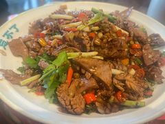 -钟掌勺忘不了地道湘菜(新天地假日广场店)
