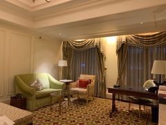 -广州富力丽思卡尔顿酒店