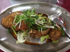 -味不同海鲜坊