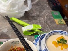 -禄婶鸡煲·打边炉