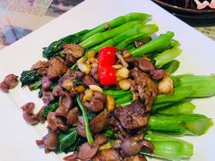 菜心炒鸽杂-大鸽饭(北京路店)
