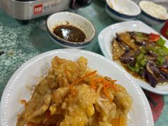 -鹤乡东北菜(崮山路店)