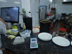 -容里煲仔饭(利丰北路店)