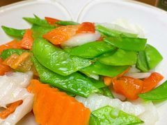 -云海肴·汽锅鸡·云南代表菜(天山百盛优客店)