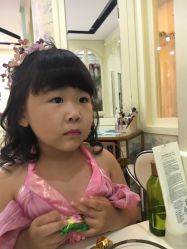 -亲亲宝贝艾尔莎亲子摄影会馆(中华路店)