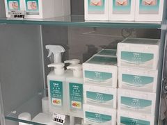 -福奈特洗衣洗鞋(东方路店)
