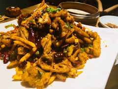 -三人行骨头王火锅(长寿店)