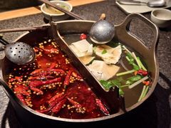 -三出山火锅(南京万象天地店)