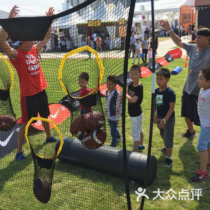 耐克国际运动训练营nike sports camps