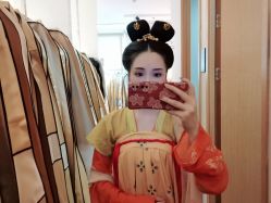 -盘子女人坊古装写真摄影(厦门总店)