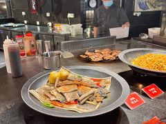 -四海一家自助餐(益田假日广场店)