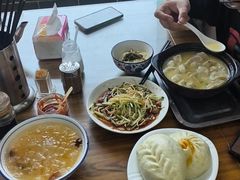 -雪琴面馆富安特色鱼汤面(城中花园店)