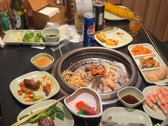 -梨花自助烤肉(西三旗万象汇黑金店)