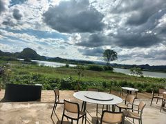 -夏屿湖畔.落日湖景餐厅(普者黑景区店)