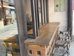 -Metal hands·铁手咖啡