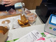 -巴黎贝甜(大宁国际商业广场店)