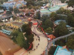 -七彩云南欢乐世界