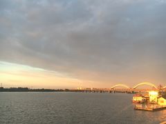 -人民防洪胜利纪念塔