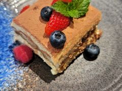-Osteria Garden 生蚝花园餐厅(原进贤路店)