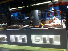 -怡人怡口牛排海鲜自助(飞龙大厦店)