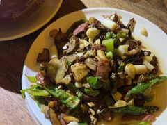 -小喜客·云南特色菜(纳西庭院店)