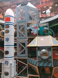 -嗨翻Hi-Fun竞技主题乐园·蹦床团建生日聚会(五棵松华熙店)