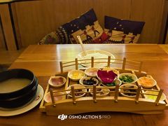 -双桥园·云南过桥米线(古城南门店)
