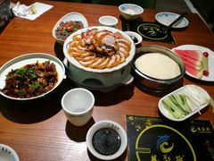 -龙聚德北京烤鸭(沙坪坝华宇A馆店)