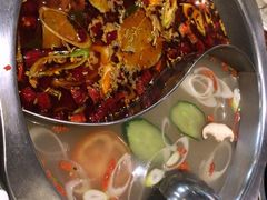 -百签宫串串香重庆火锅(夏湾店)