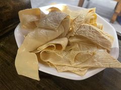 -肖肖酸萝卜鱼火锅(总店)