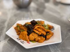 -何适山庄 ·可团建(水长城P2停车场店)