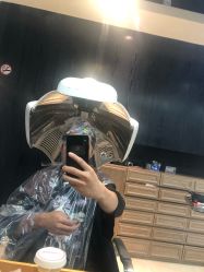-苑苑发型设计