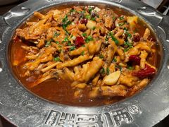 -胖哥俩肉蟹煲(湖滨银泰in77店)