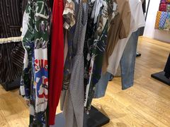 -Vivienne Westwood(上海来福士广场店)