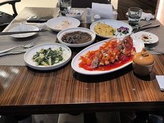 -BLU 全日制餐厅(上海安曼纳卓悦酒店)
