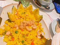 南洋菠萝炒饭-星怡会·新加坡新美食(苏州中心店)