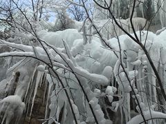 -大平台龙居瀑布旅游区