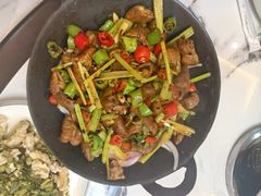-回头客餐厅·家的味道农家菜·虹鳟鱼·铁锅炖(雁栖湖店)