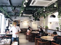 大堂-萬户牛潮汕牛肉火锅(站前分店)