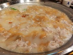 酸汤兔大锅-老来福·非遗酸汤兔(凯旋路店)