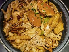 -多嘴超级肉蟹煲(中街恒隆故宫店)
