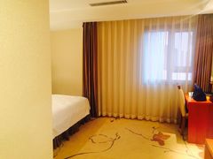 凤还朝假日酒店-大蟹天下海鲜自助