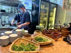 -云阿蛮云南生烫牛肉米线(奉贤路店)