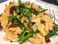 韭菜炒土鸭蛋-谢三姐金奖啤酒鱼(总店)