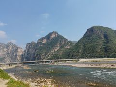 -十渡东湖港风景区