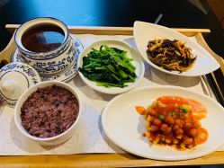 -明宇集团·积木枝芽母婴健康管理中心(天府店)