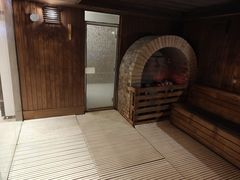 -珠海棕泉水疗酒店(拱北口岸高铁站店)