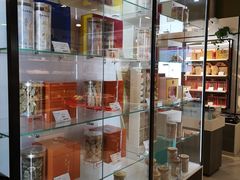 -北京同仁堂健康(金融街购物中心OLE精品超市店)