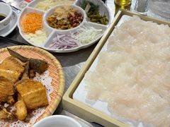 -渔顺生·顺德鱼生·粥底火锅·桑拿鸡(渔人码头店)